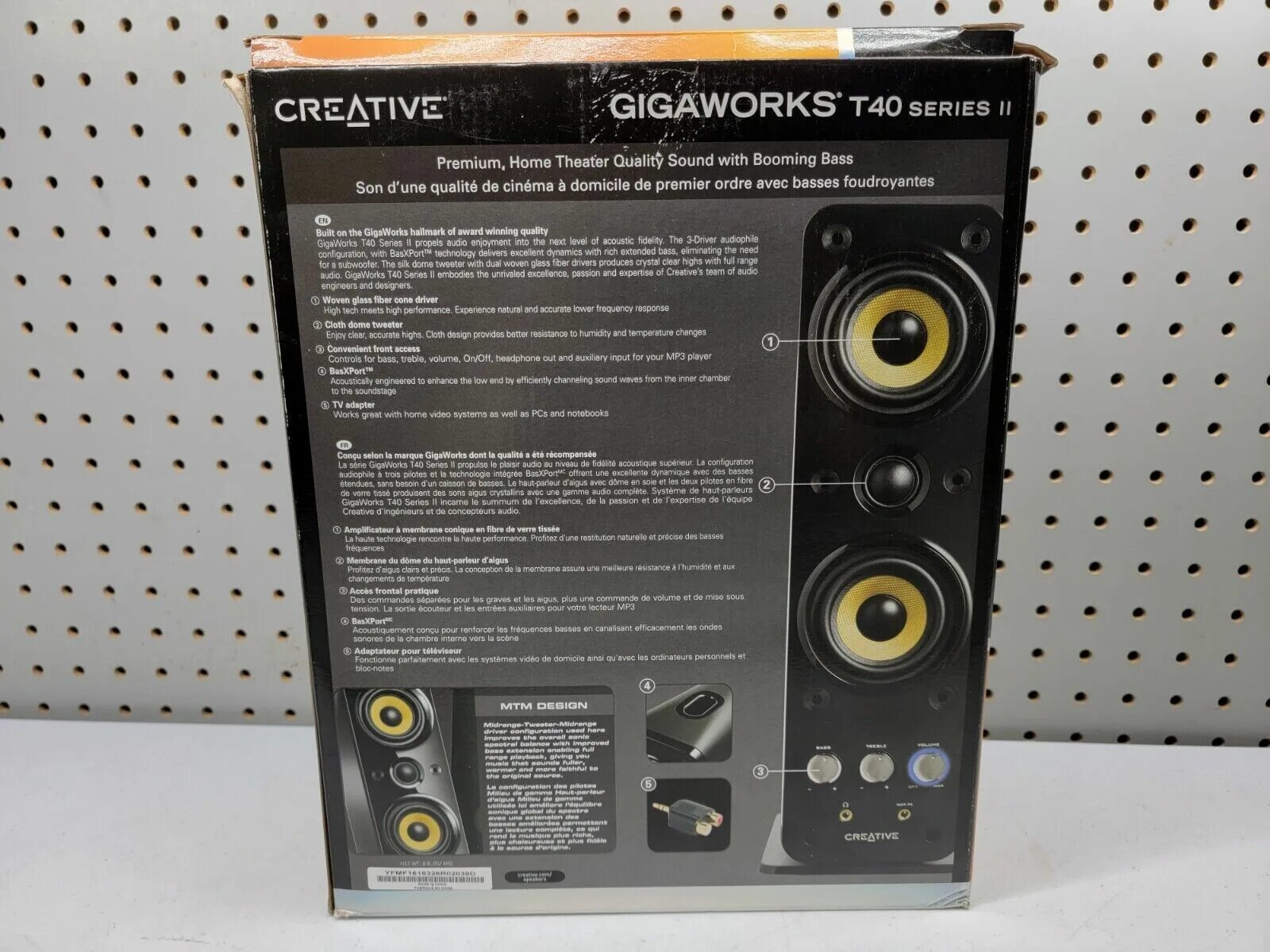 Gigaworks t40 series ii. Creative GIGAWORKS t40. Колонки Creative GIGAWORKS t40 Series II. Creative GIGAWORKS t40 Series II 2.0 черный 32вт. Creative 7.1 GIGAWORKS s750.