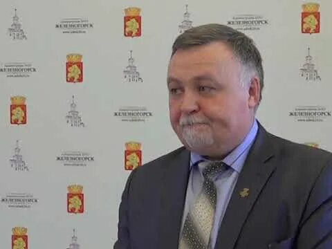 Главврач железногорск. Талдонов врач железногорск.