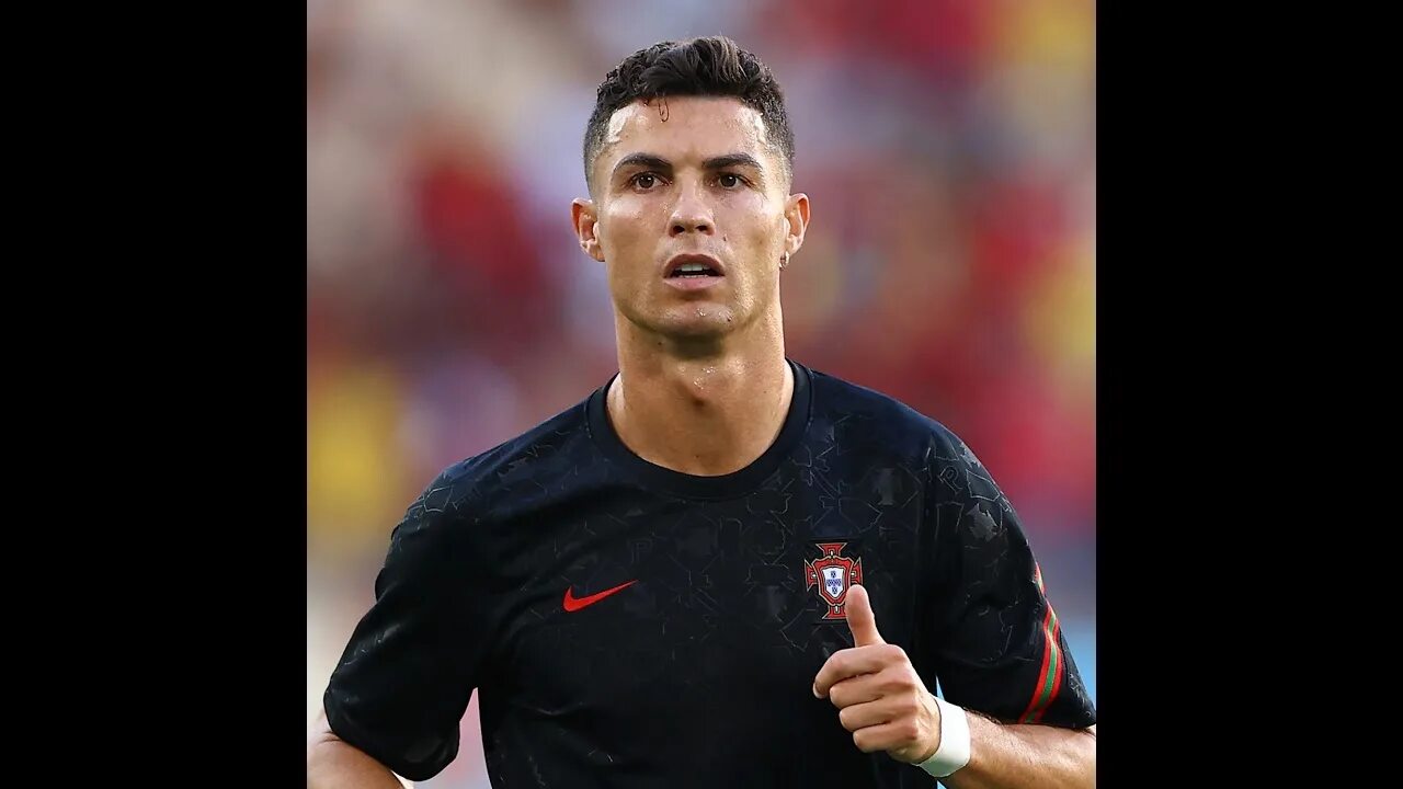 Cristiano ronaldo youtube channel. Роналду интервью. Cristiano ronaldo youtube channel. Криштиану роналду wallpaper. Криштиану роналду.