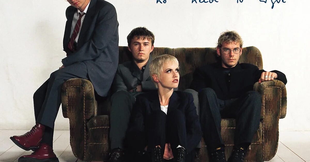 No need. To be upset. The cranberries 1994. The cranberries - 1994 - no need to argue обложка. Be upset.