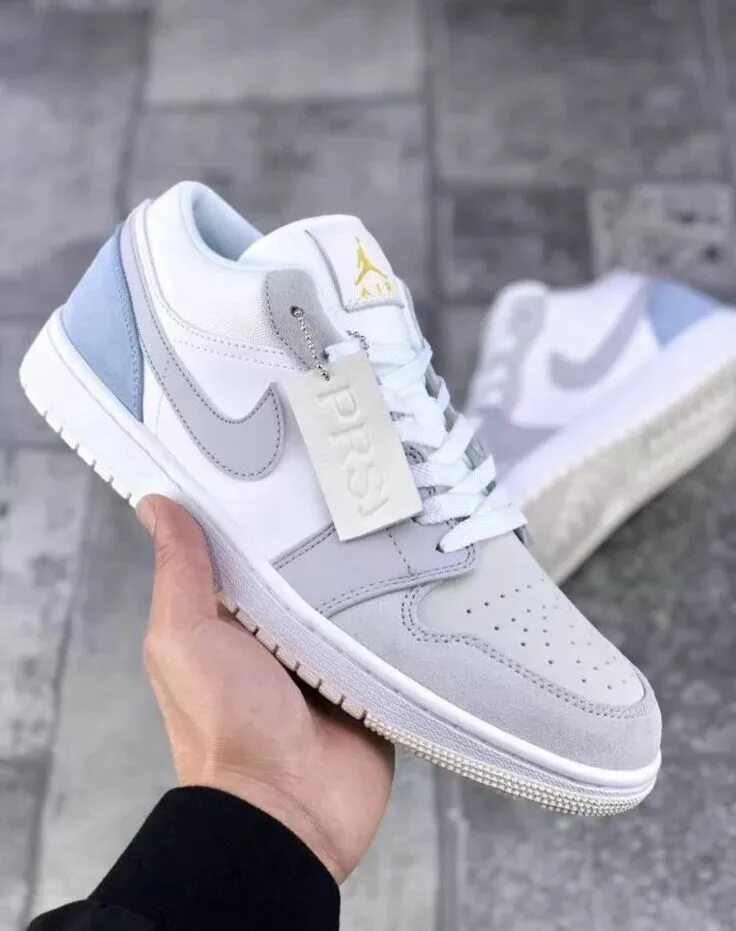 Air jordan 1 low paris. Nike air jordan 1 low grey. Кроссовки air jordan 1 low. Nike air jordan 1 retro low "paris". Air jordan 1 low paris.