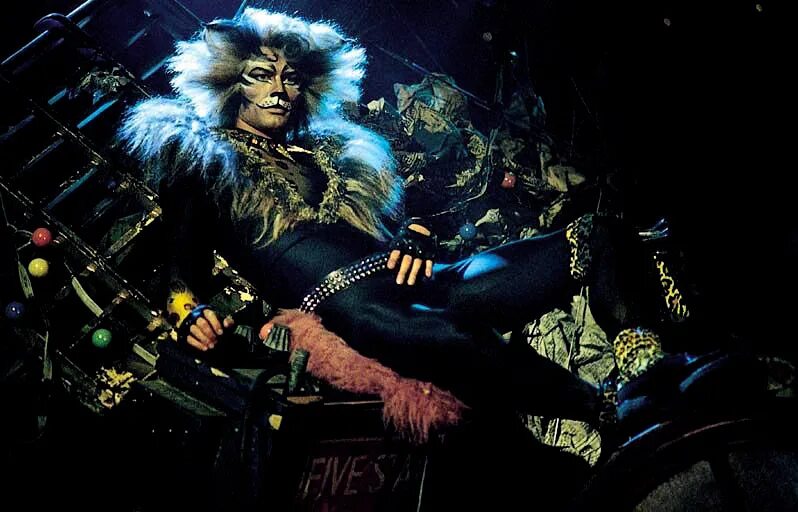 Рам там Таггер. Мюзикл кошки rum Tum Tugger. Мюзикл кошки рам там Таггер. Рам там Таггер 2020.