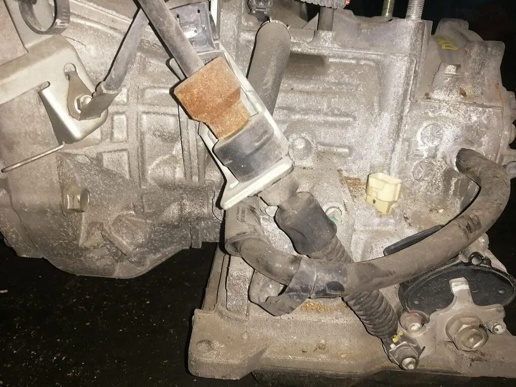 Автомат на мазду демио. Датчик давления акпп мазда демио dy3w. мазда 6 2006 года сливная пробка мкпп. датчик заднего хода автоматический коробке мазда демио 1997. коробка автомат мазда демио.