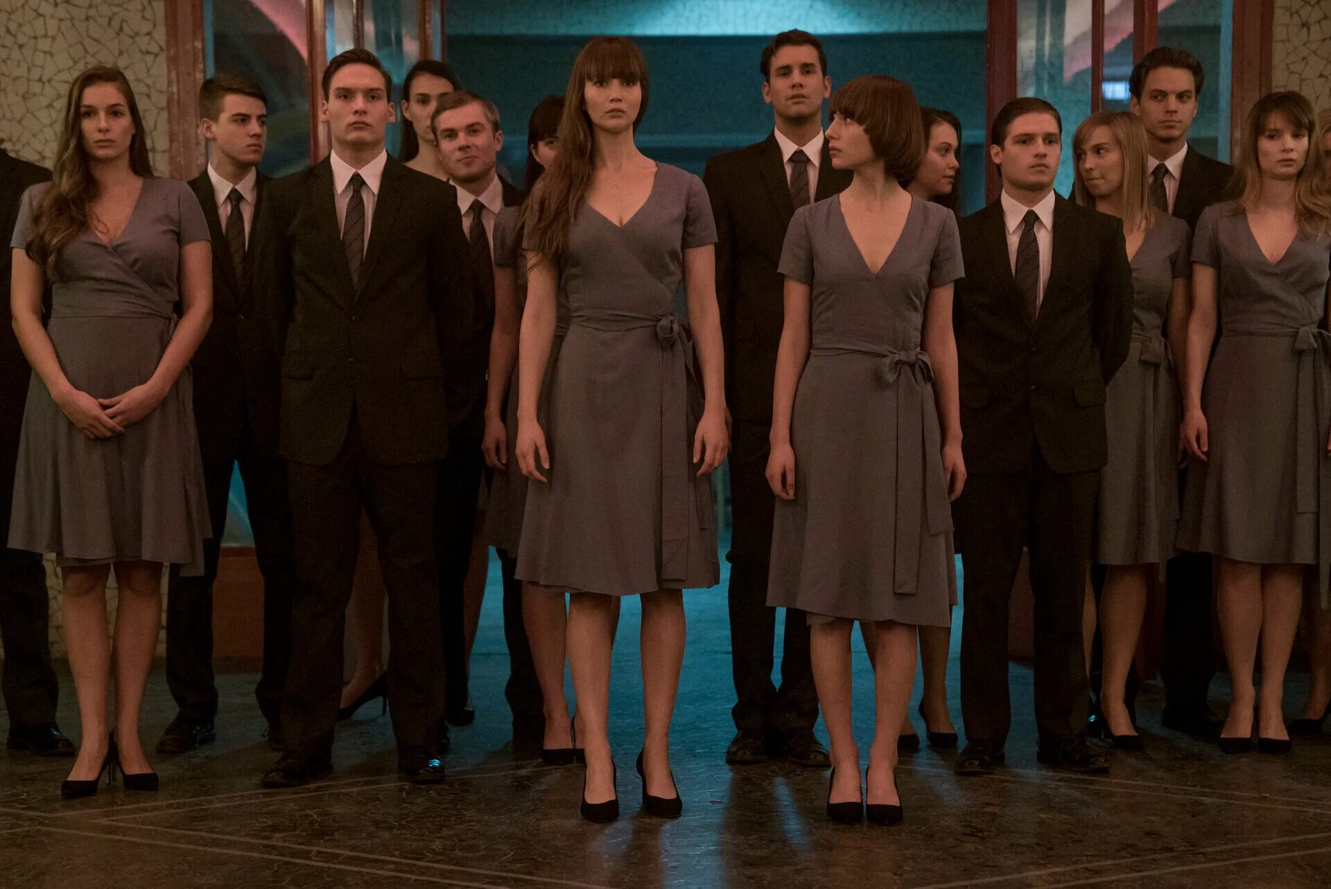 красный воробей отзывы. красный воробей фильм 2018 дженнифер лоуренс. красный воробей фильм 2018 матиас шонартс. красный воробей фильм 2018 дженнифер лоуренс. красный воробей фильм 2018.