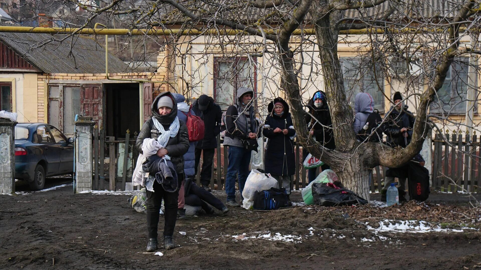 Жители Мариуполя. Мариуполь мирные жители. Мирные жители на Украине сейчас. Освобожденные жители Мариуполя.