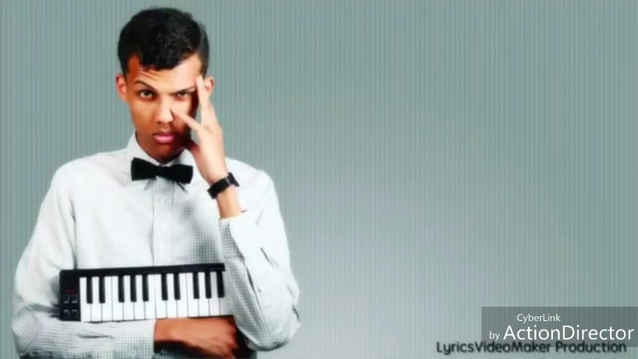 Papaoutai текст. Перевод песни папа уте на русском. Песня home перевод на русский. Stromae papaoutai перевод текста. Концерт стромае.