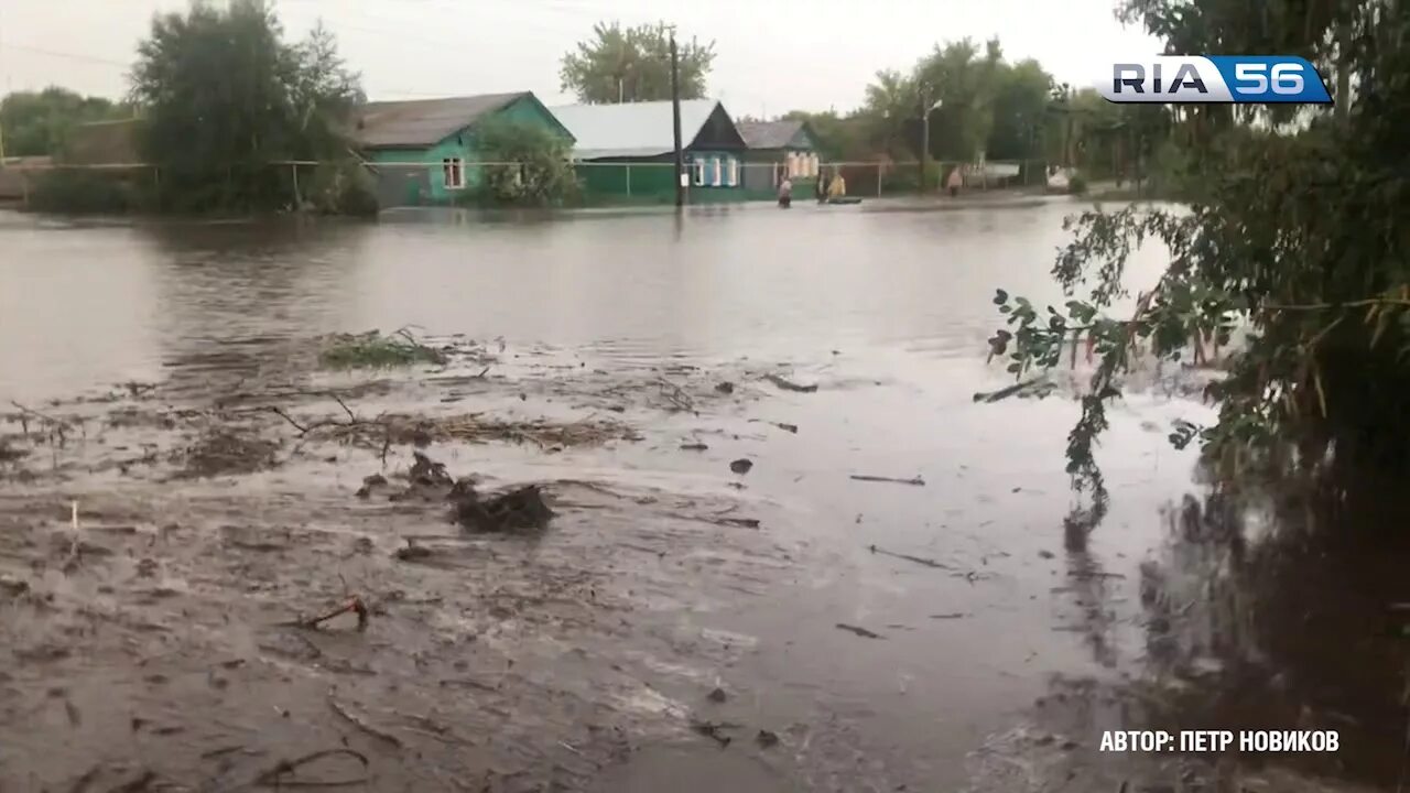 Зеркло Оренбургская область Шарлыкский район. Зеркло Оренбург Шарлыкский район. Наводнение в Оренбурге. Потоп в Оренбурге. Какие населенные пункты затоплены в оренбургской области