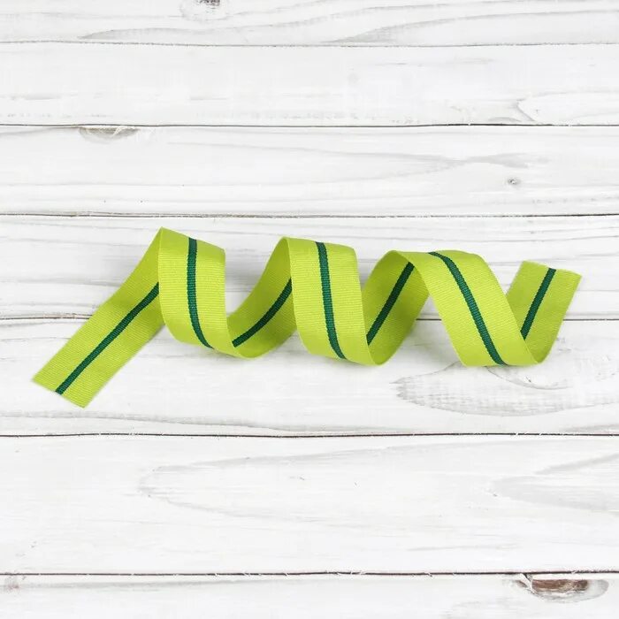 Завязать георгиевскую ленту. Что означают цвета блокадной ленточки. Ленточка снятия блокады ленинграда. Ленточка блокадного ленинграда. Зеленая лента символ блокадного ленинграда.