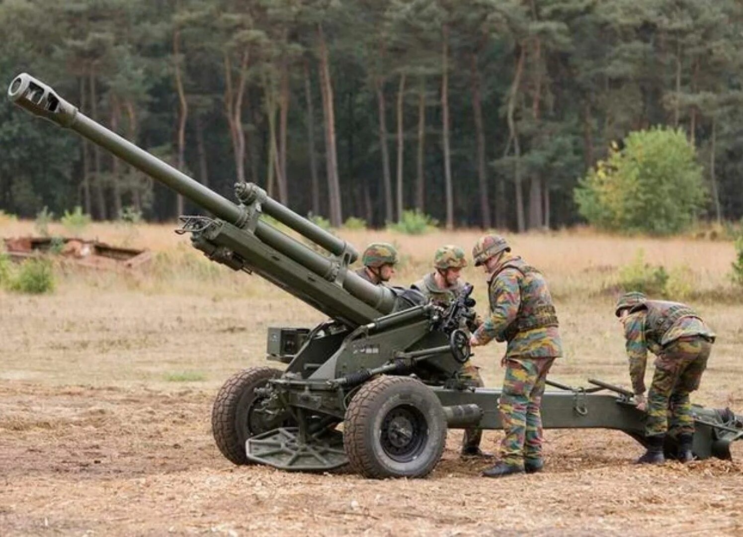 L118 гаубица. LG-1 Howitzer 105mm. 105-Мм гаубицы LG-1 MK.3. 105-Мм буксируемая гаубица l118.