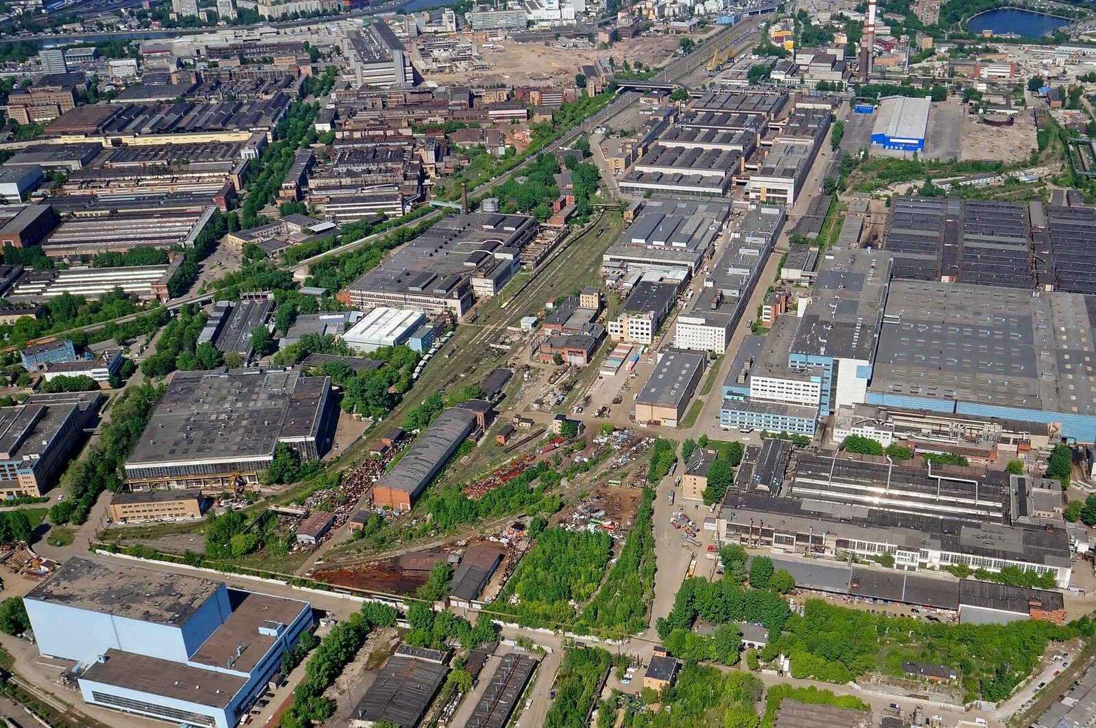 Промзоны питера. Промзона центрального района тольятти. Заводы дзержинск промзона. Редевелопмент в москве. Промзона тольятти автозаводский район.