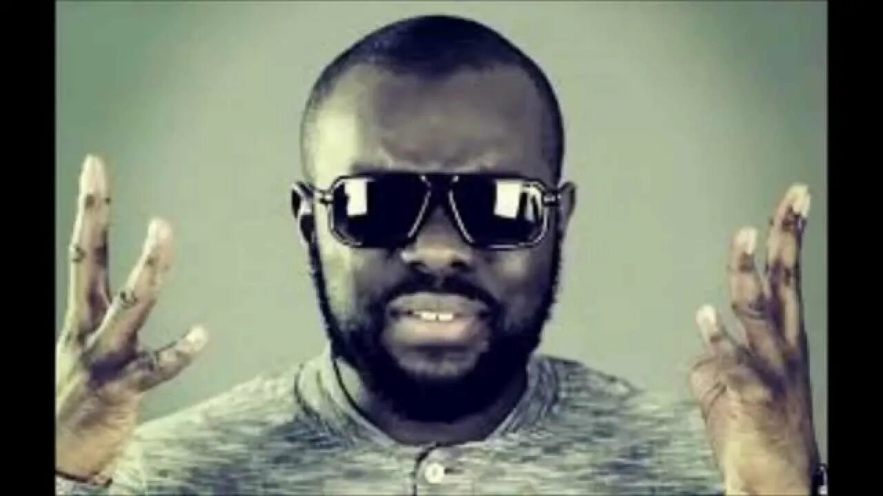 Gims malheur. Gims. Malheur, malheur от maître gims. Metro gims. Maître gims французский певец.