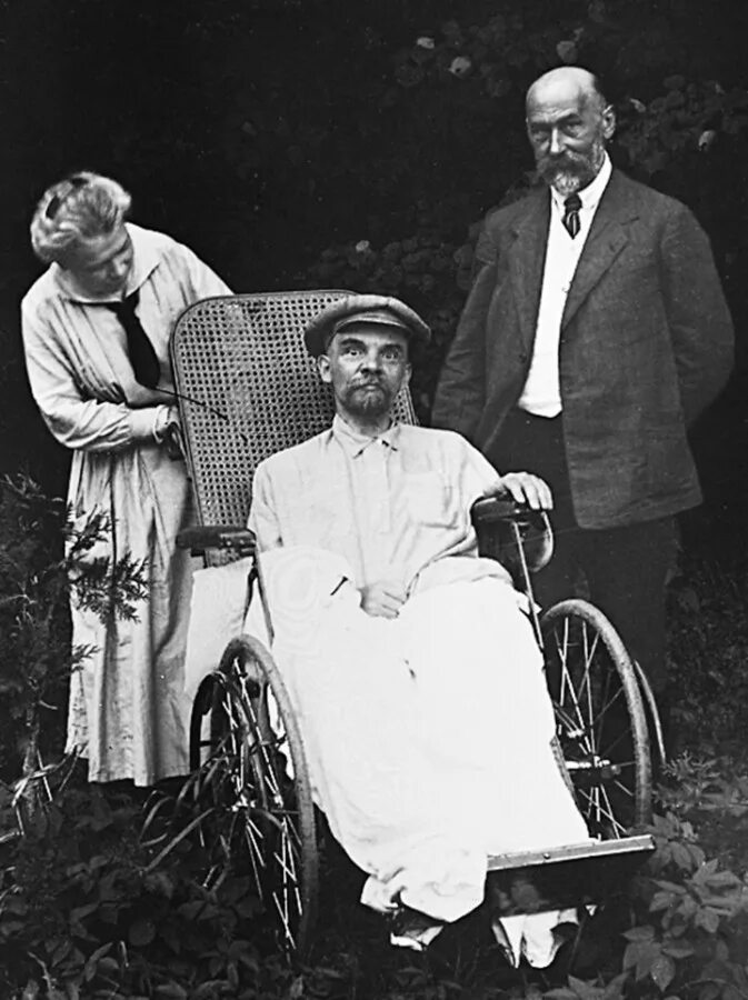 Ленин 1923 год. Ленин фото 1923. Ленин 1923 год. Ленин 1923 год. Двойник ленина.
