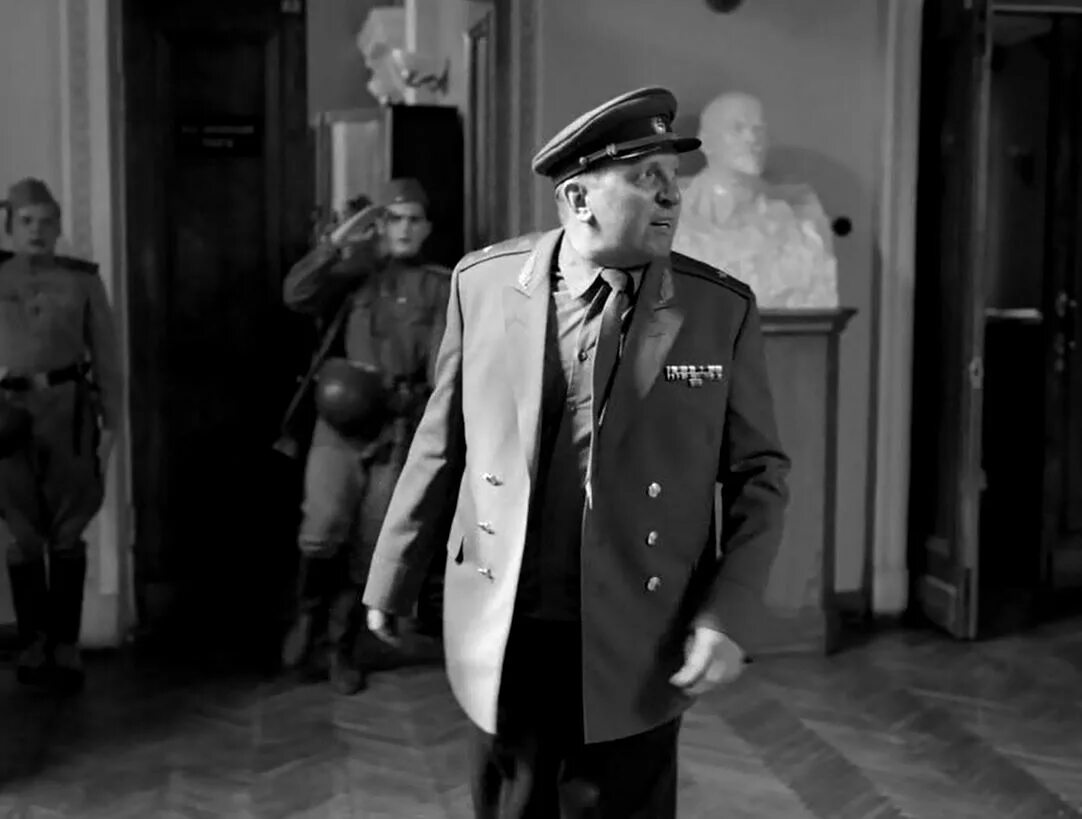 дорогие товарищи песня