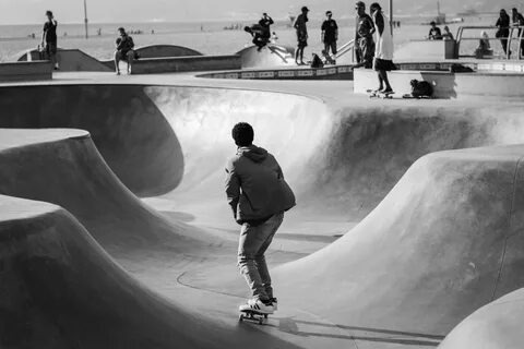 Geist Seilbahn Ausdrücklich black and white skateboarding photos Kontrast Mut Un