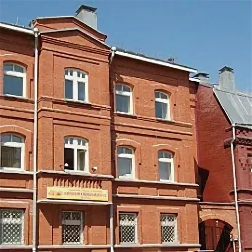 Роддом северной больницы киров. Роддом 1 киров. 2 роддом киров. роддом на кирова владикавказ.