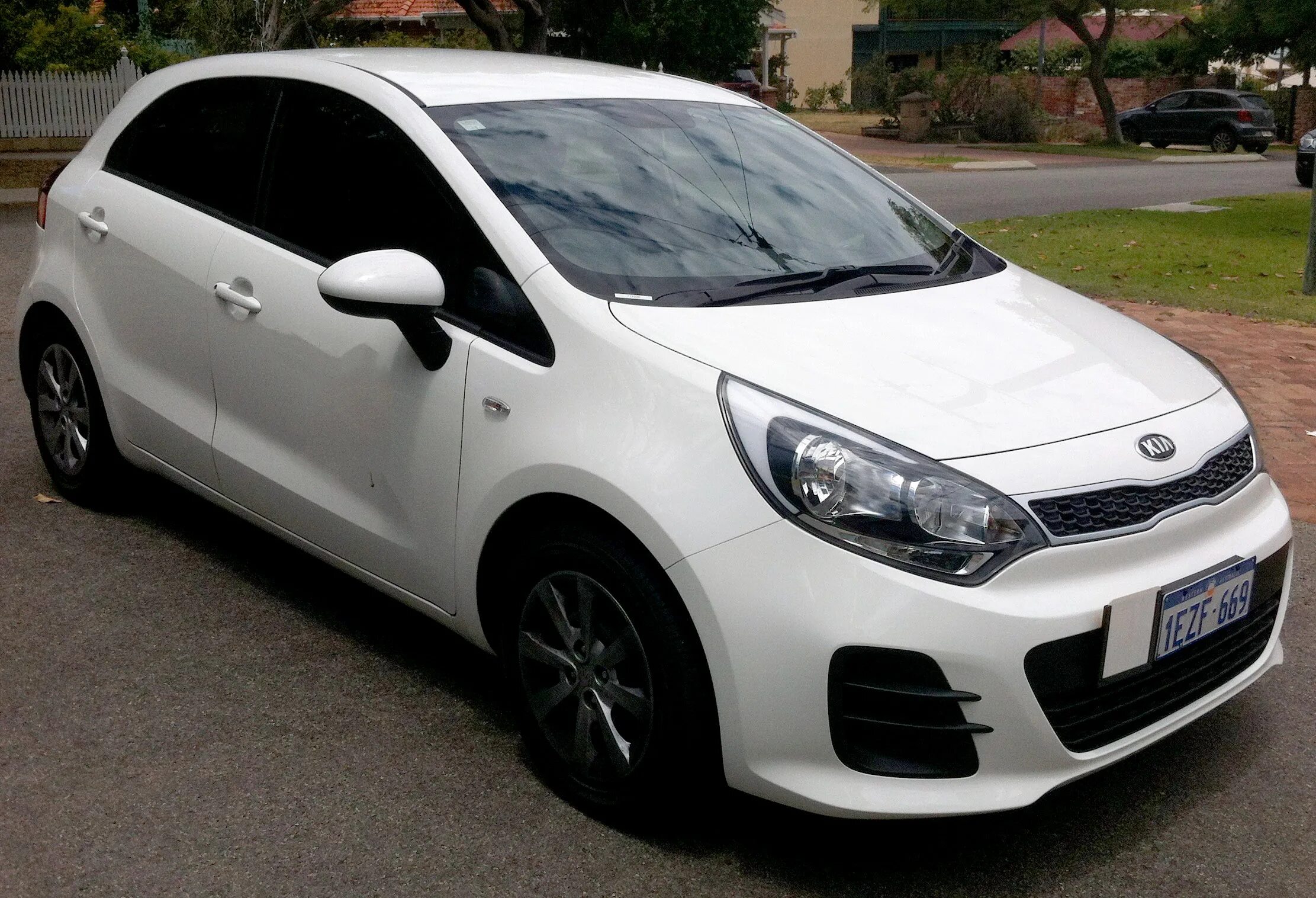 Kia Rio UB. Kia Rio UB 2014. Киа Рио 16 хэтчбек. Кия Рио 2016 UB. Rio форум