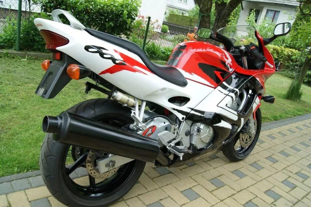 Honda cbr 600 f 1998. Honda cbr f2. Хонда сбр 600 ф4 i. Cbr 600 f3. Honda cbr f3.