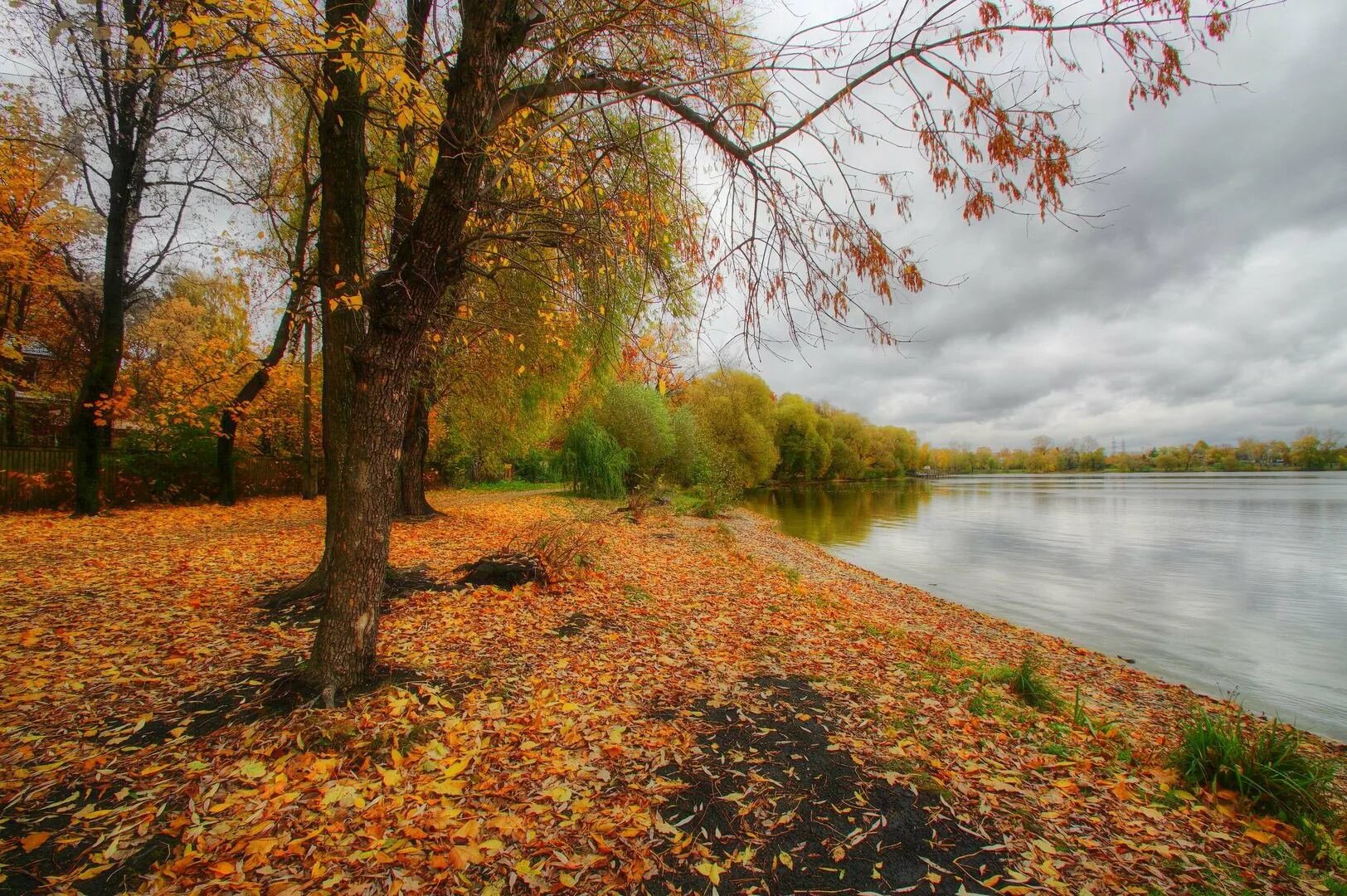 Октябрь. Октябрь месяц. Пейзаж природы октября. Октябрь фото.