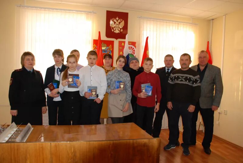 Пономаревский сельсовет оренбургская область. Пономаревский сельсовет оренбургская область. Пономаревский сельсовет оренбургская область. Школа пономарёвка пономаревская средняя. Пономаревский сельсовет оренбургская область.
