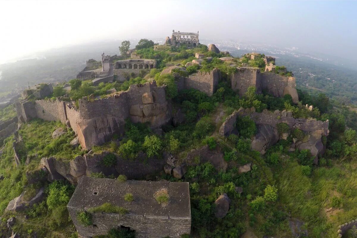 Телингана Индия. Княжество Хайдарабад. Хайдарабад штат Телангана. Sinhagad Fort.