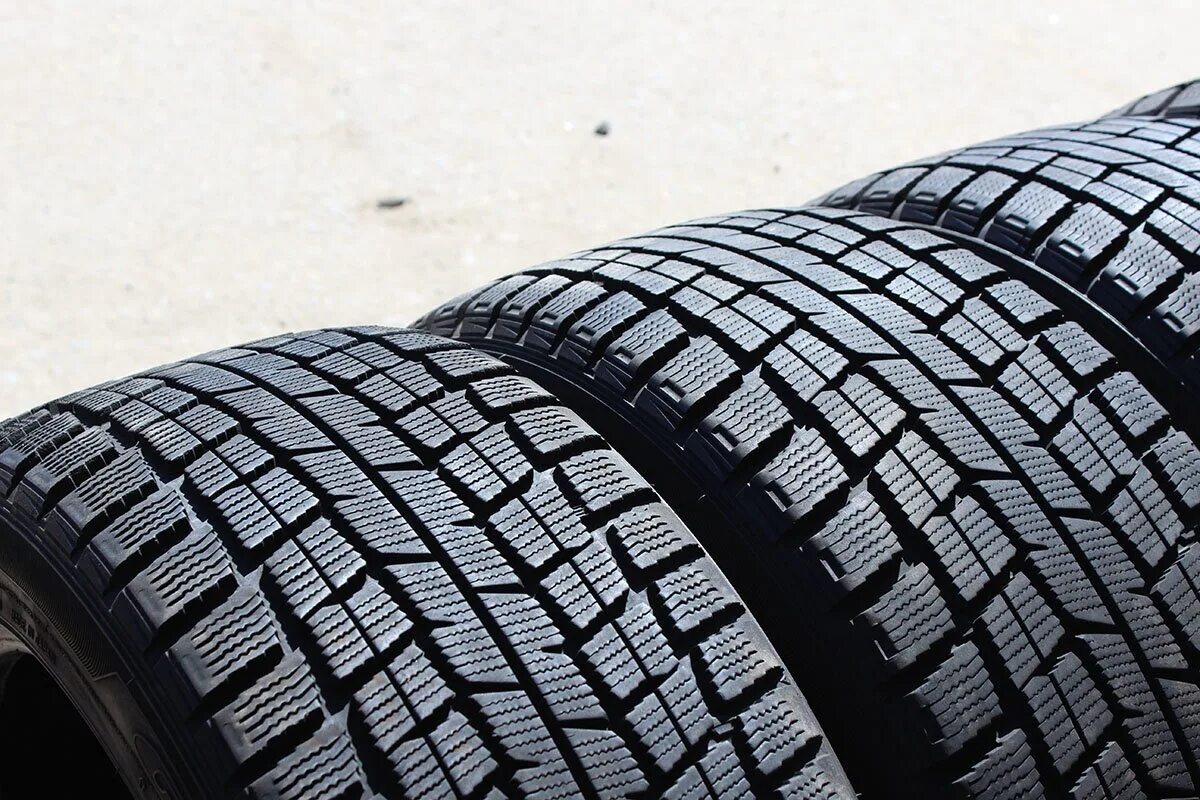 шины липучки зимние. резина липучка всесезонная. автомобильная шина fortuna ecoplus 4s 185/60 r14 82h всесезонная. Goodride(westlake) sw618 105h. автомобильная шина fortuna gowin uhp 225/55 r17 101v зимняя.