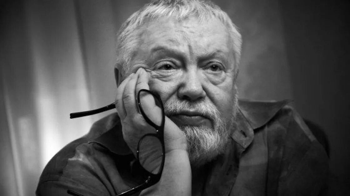 Режиссер снявший сенсацию 5 букв. Сергей соловьев. сергей соловьев вгик. соловьёв сергей александрович кинорежиссёр. соловьев асса режиссер.