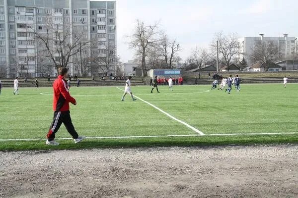 Пятигорск стадион. Стадион Сельмаш Пятигорск. Стадион Пятигорск Дунаевского. Сельмаш футбольное поле. Сельмаш футбол Пятигорск.