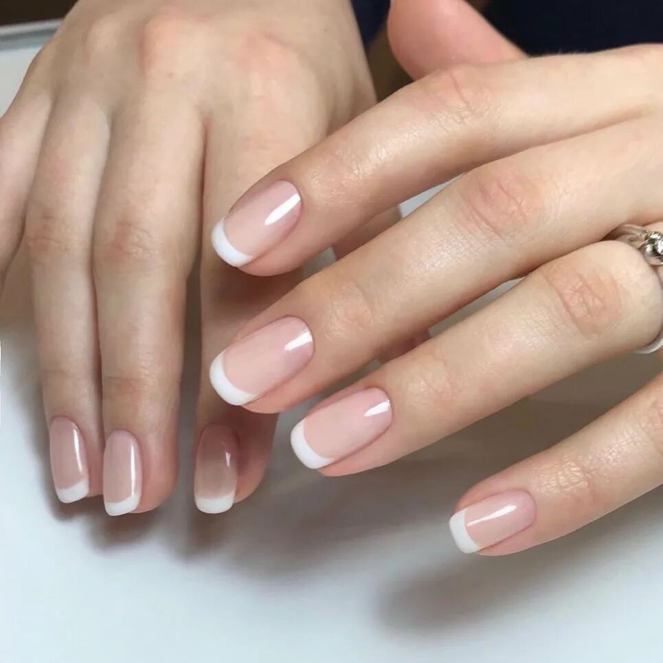 классический френч 2018. френч маникюр. классический френч на ногтях. ногти френч классика. джеф пинк французский маникюр.