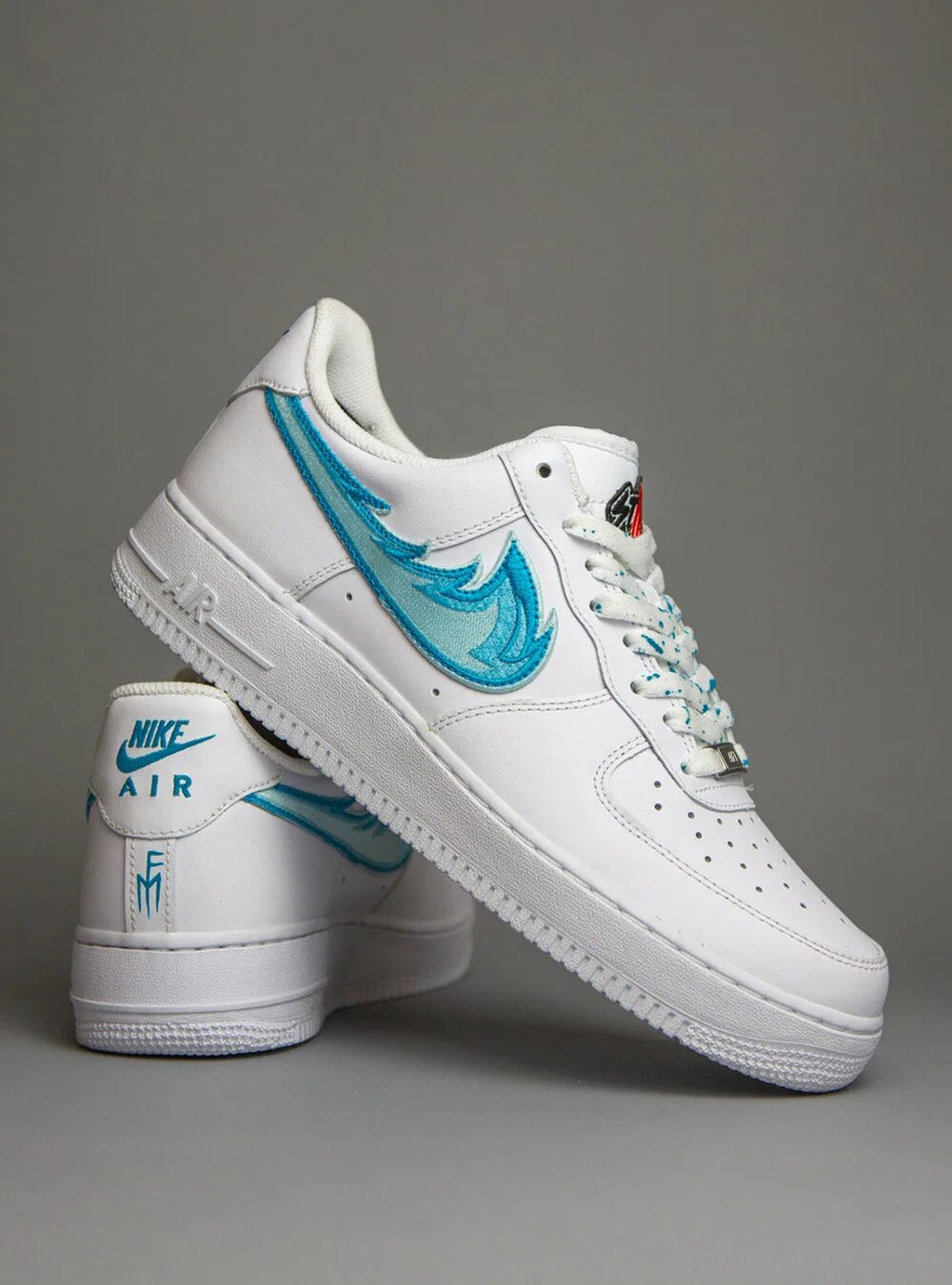 Найк force 1. Nike Air Force 1 White Custom. Nike Air Force 1 Custom. Nike Force 1. Nike Air Force 1 кастомные.