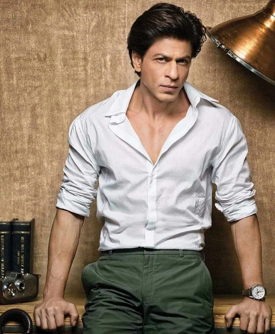 Шахрукх кхан индия. Шахрух хан фото. Актер шахрукх кхан. Шахрукх кхан индия. Шакрукхан 2021.