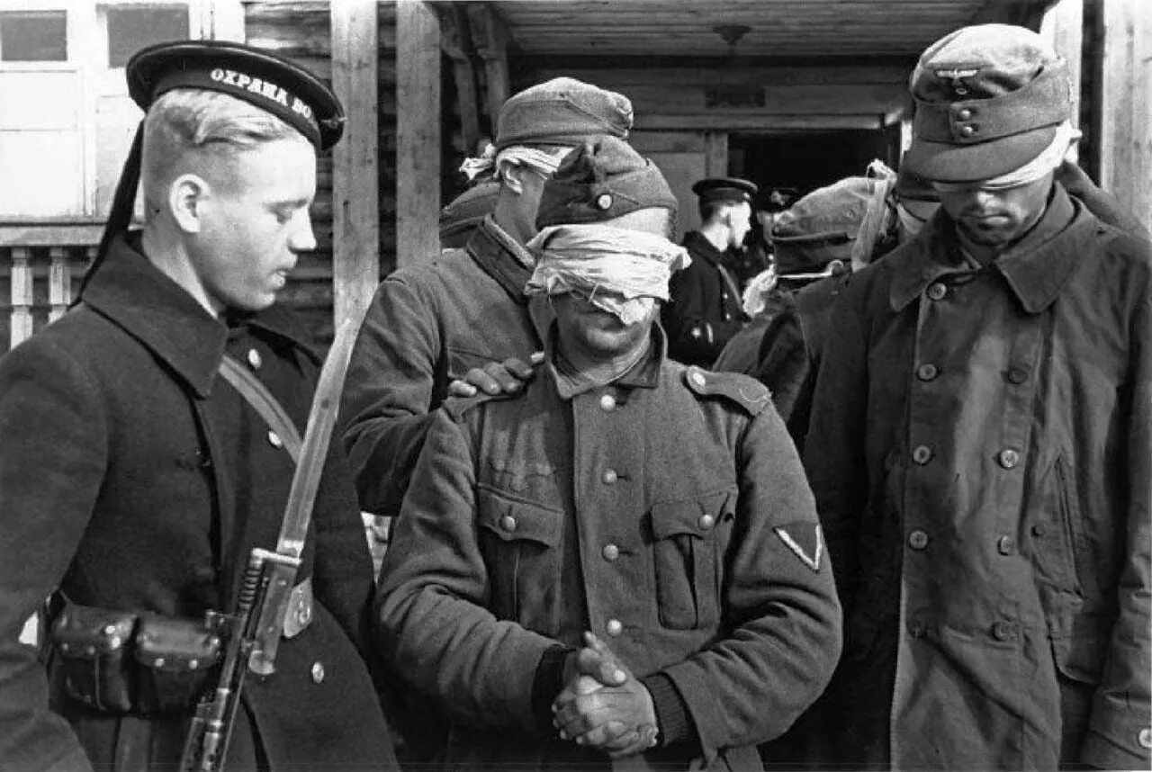 Как создавались известные на весь мир военные фотоснимки Севастополя