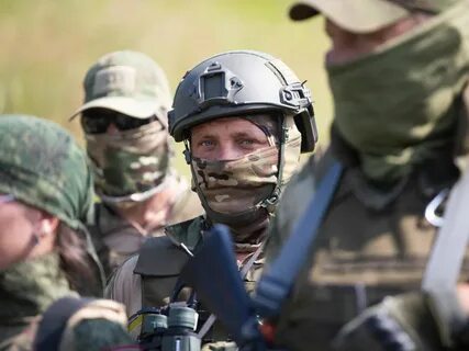 Преобразу мый боец служ т