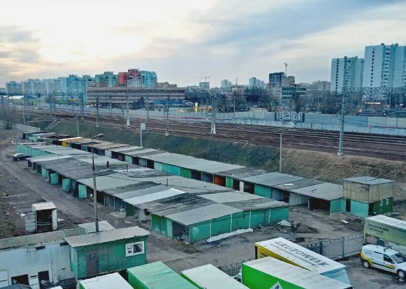 снос гаражей в гольяново. пожар на бехтерева. машины в снесенных гаражах. снос гаражей в гольяново. снос гаражей в гольяново.