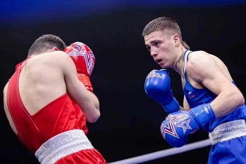 Боксер выиграл