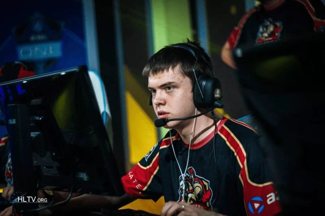 Электроник кс го нави. Денис шарипов electronic 2020. Electronic cs go. Кс го денис шарипов. Денис шарипов electronic.