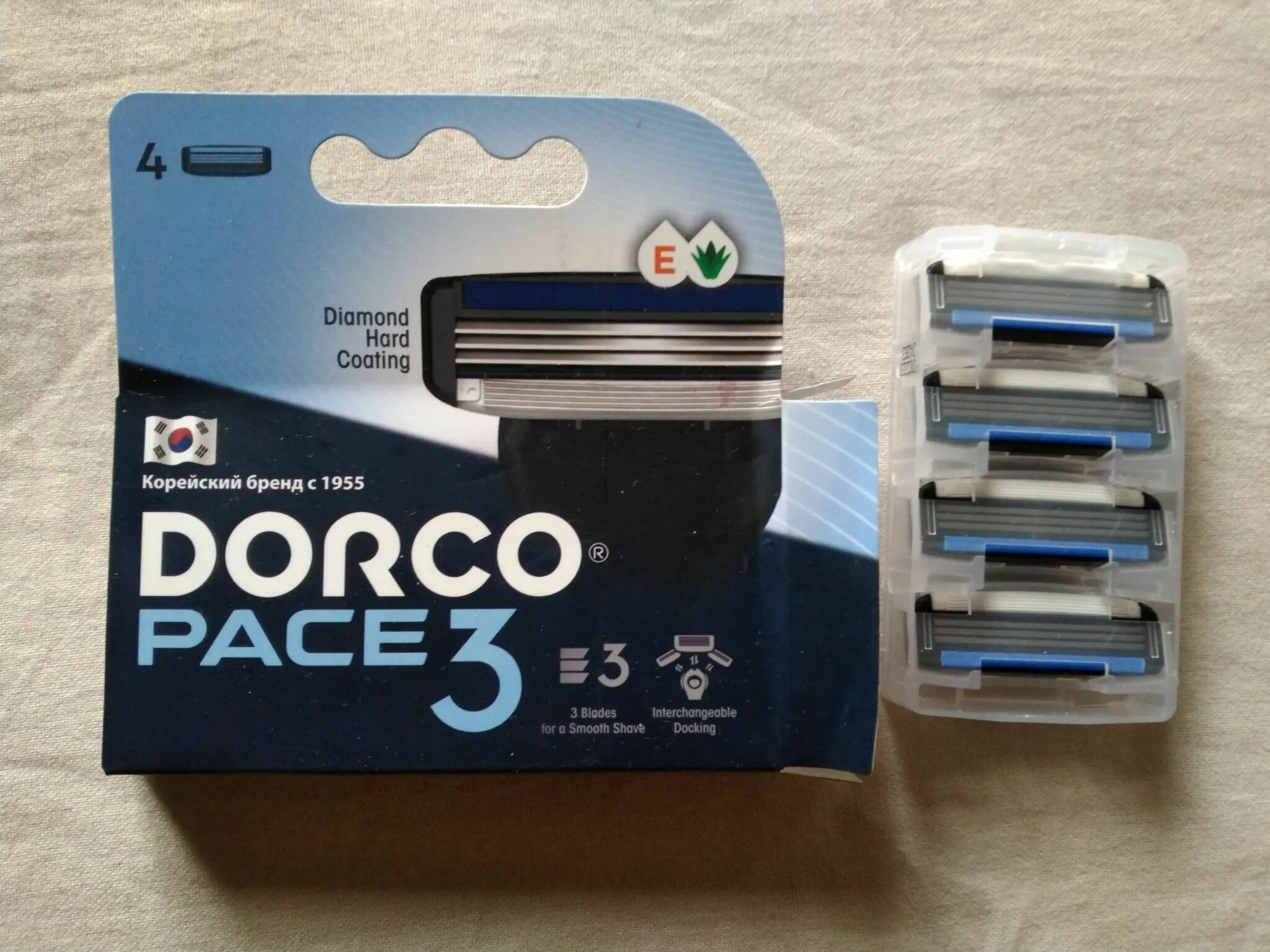 Кассеты dorco. Pace 7 бритва. Dorco pace3 Cross 4 кассеты. Dorco кассеты для бритья в интерьере. Dorco кассеты для бритья реклама.