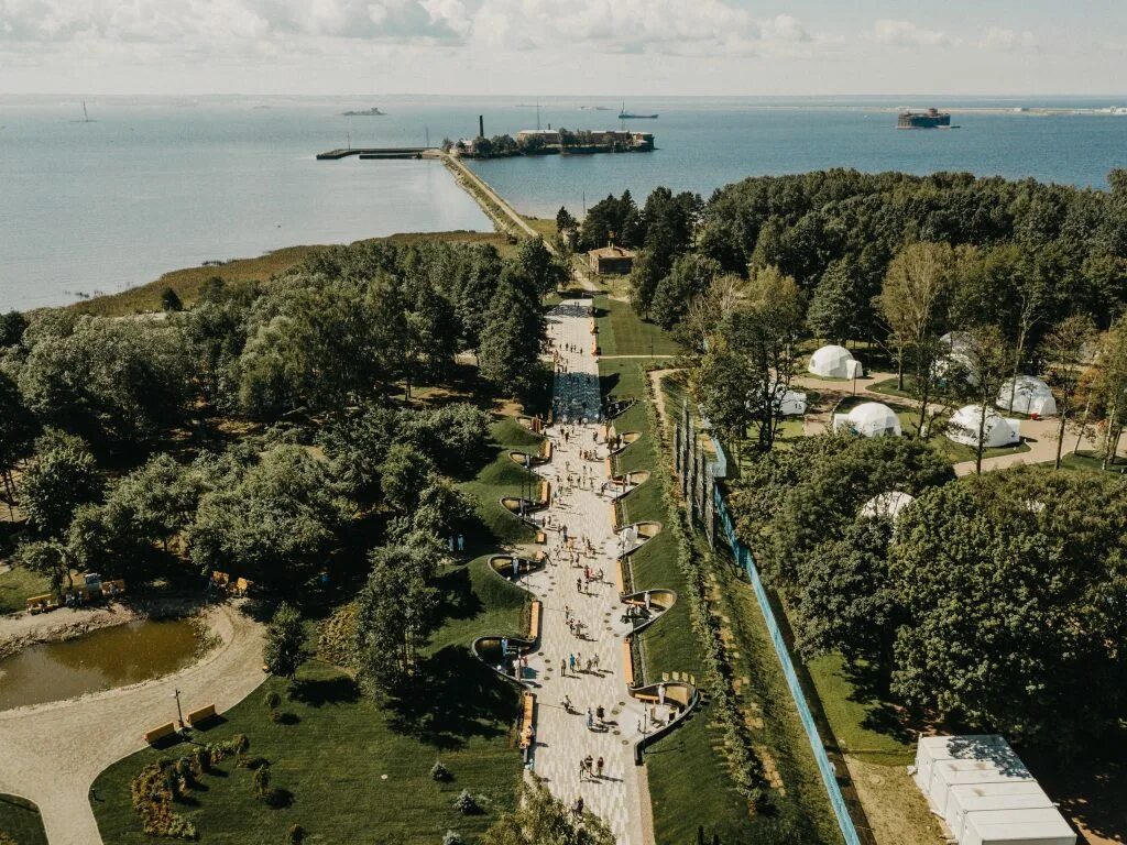 Музей военный остров. Кронштадт парк остров Фортов. Музейно-исторический парк, Кронштадт. Музейно-исторический парк «остров Фортов». Музейно-исторический парк остров Фортов в Кронштадте.