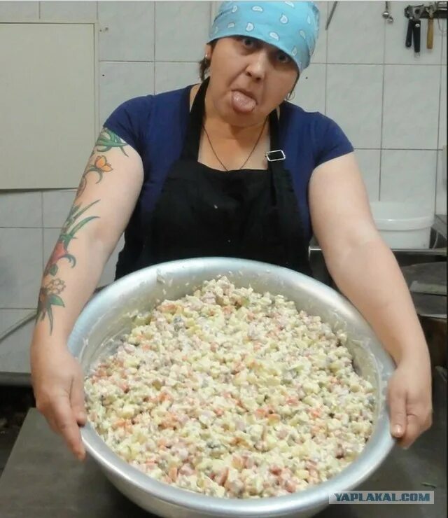 Я прыгаю в тазу набираю всех