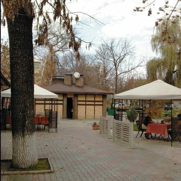 Park Bistro, cafe, Nizhniy Novgorod, Aleksandrovskiy Garden - Yandex Maps