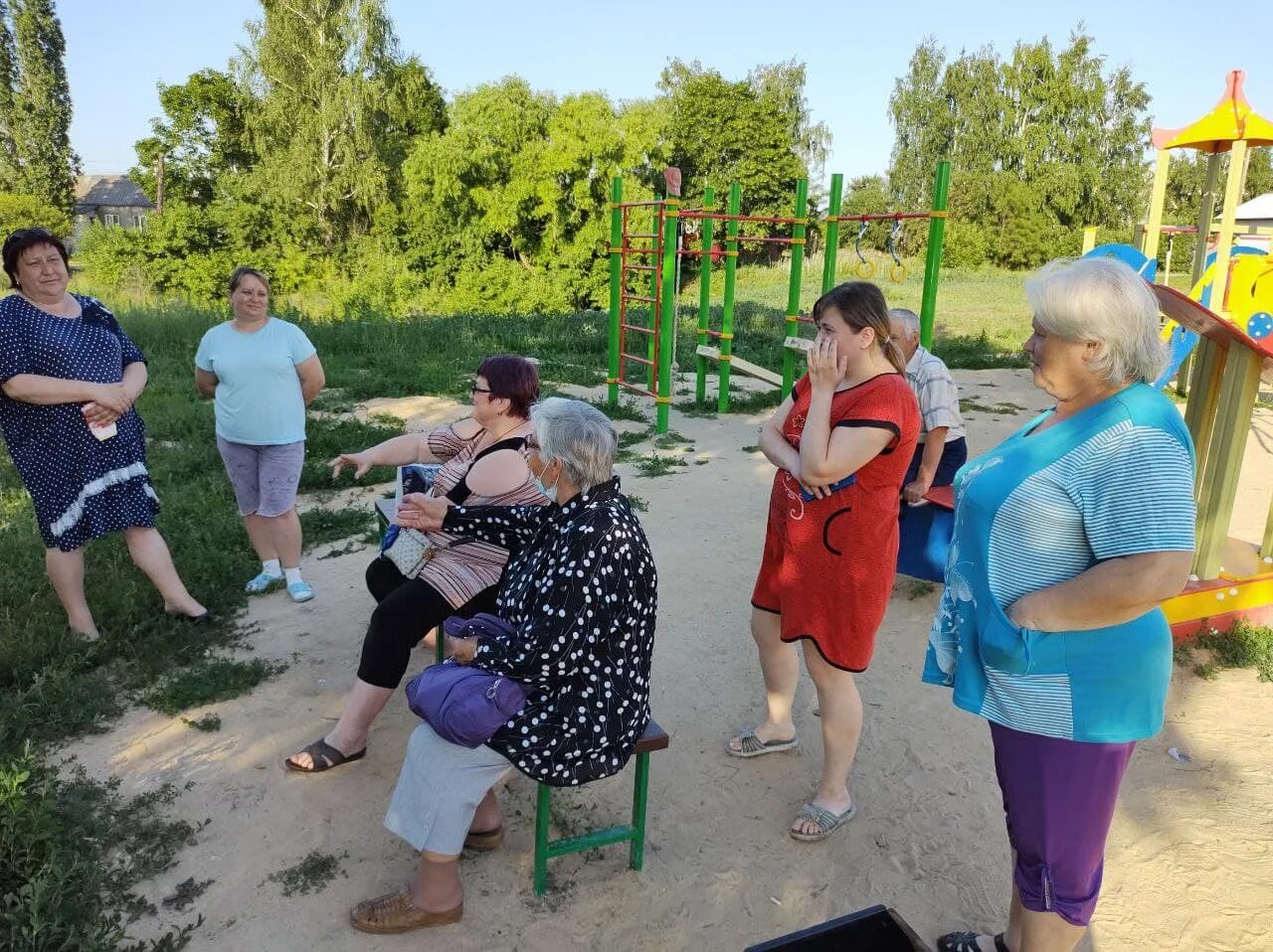 Погода выселки ставропольского. Кузьмино-Отвержский сельсовет Липецкого района. Студеные Выселки. Сельская администрация Выселки. Площадка в студеных Выселках.