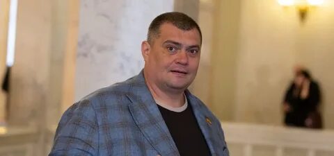 Служа слуге