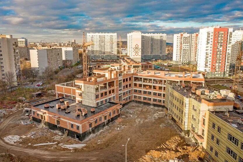 Новая школа инорс уфа. 51 школа уфа инорс. Уфа 51 школа шолохова. 51 школа инорс. Старая школа 51 уфа инорс.