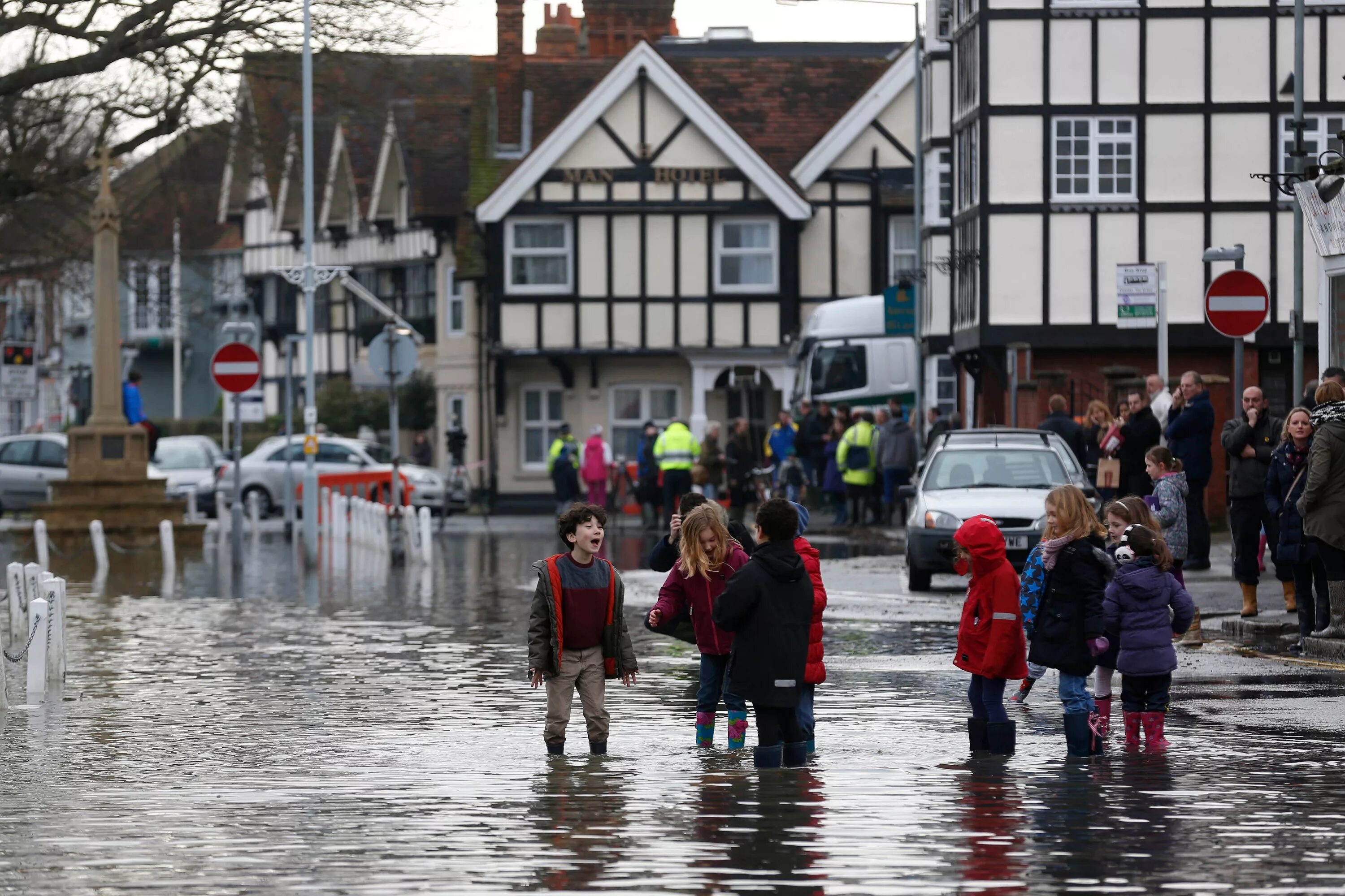 Flooding definition