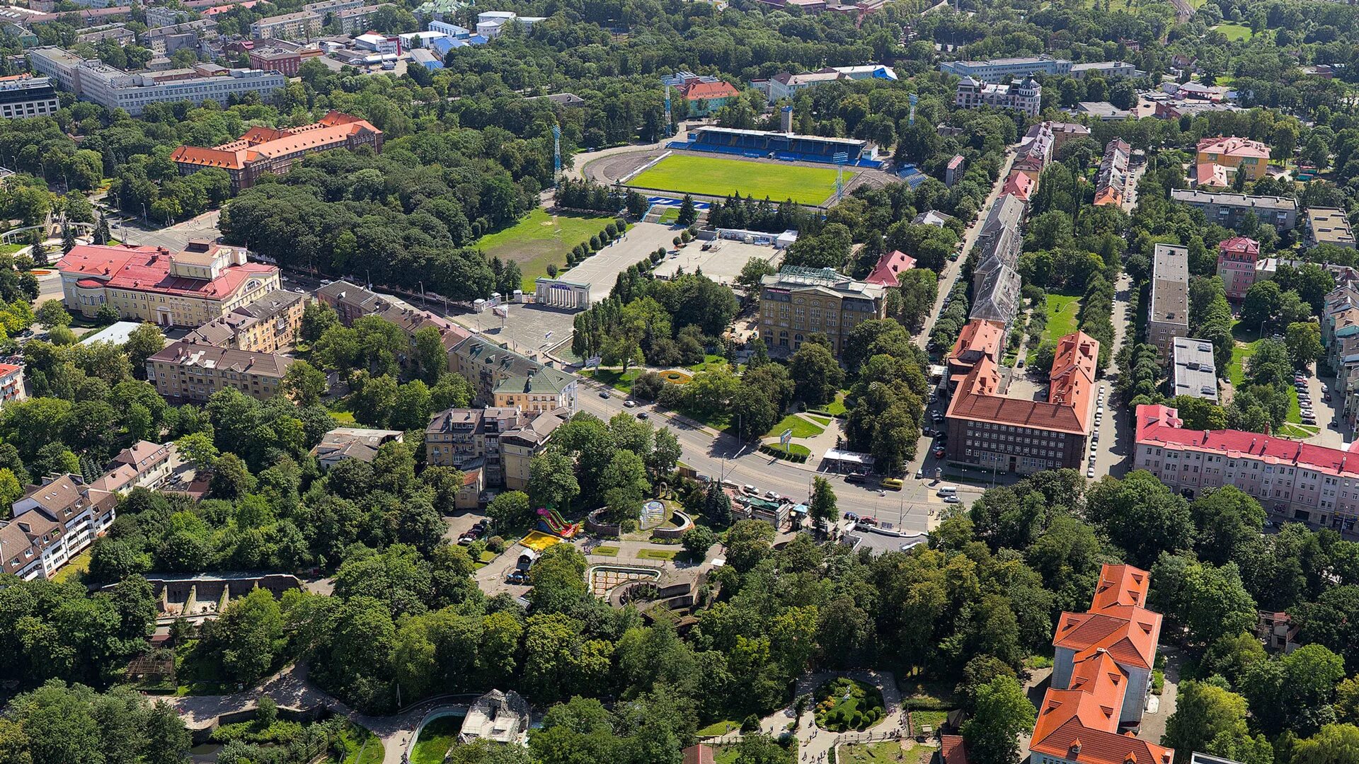 калининград центр. колоскова 8 калининград карлсхоф. озеро в центральном районе калининграда. снять в калининграде в центральном районе. калининград центр города эстетика.