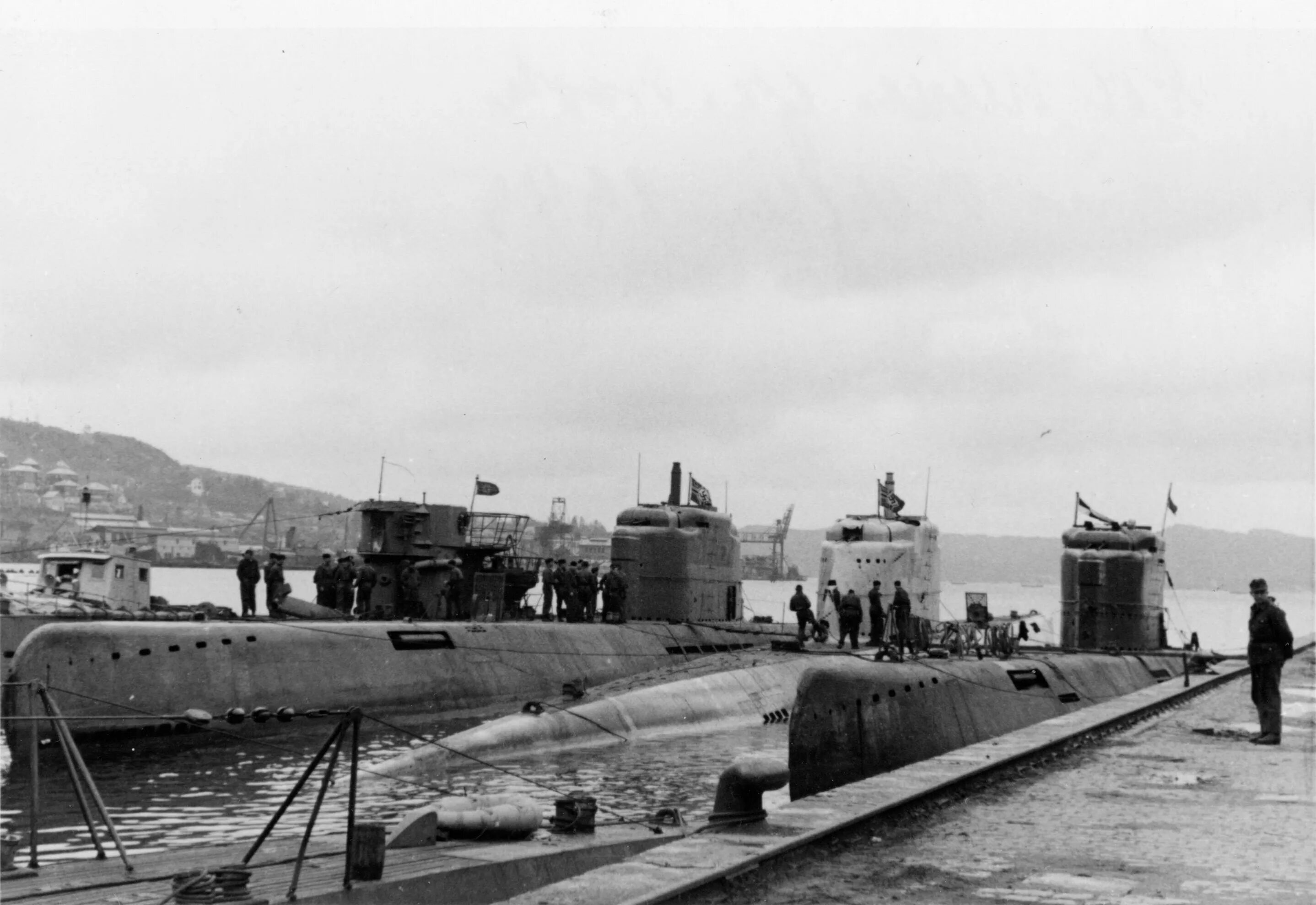 Кл пл. U-2511 подводная лодка. Немецкая подводная лодка u307. Подлодки Германии второй мировой войны 21. Германские субмарины u-Boot Type 21.