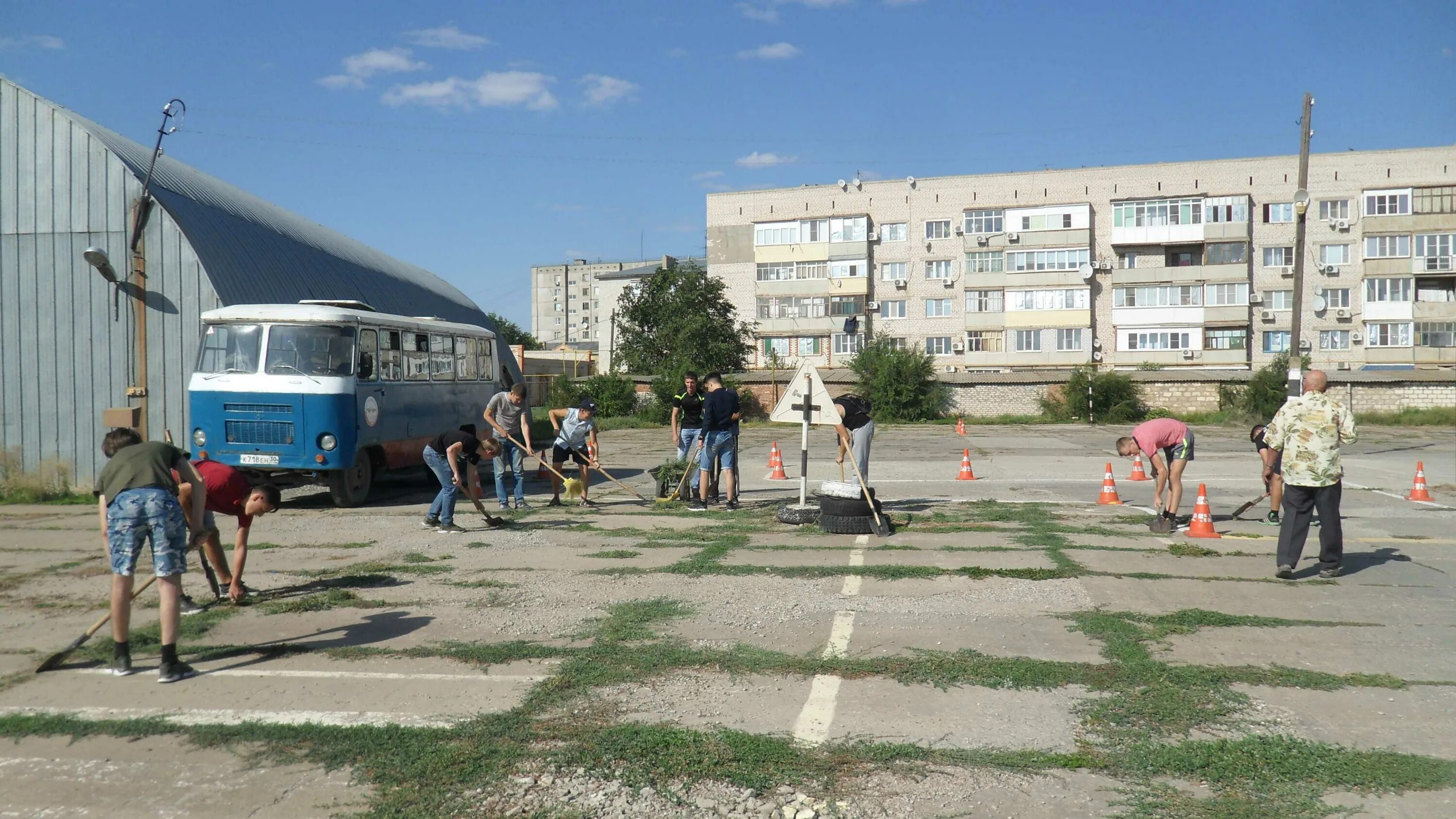 Досааф ртищево. Новокуйбышевск школа досааф. Досааф люберцы автошкола. Досааф ртищево. Эмблема досааф евпатория.
