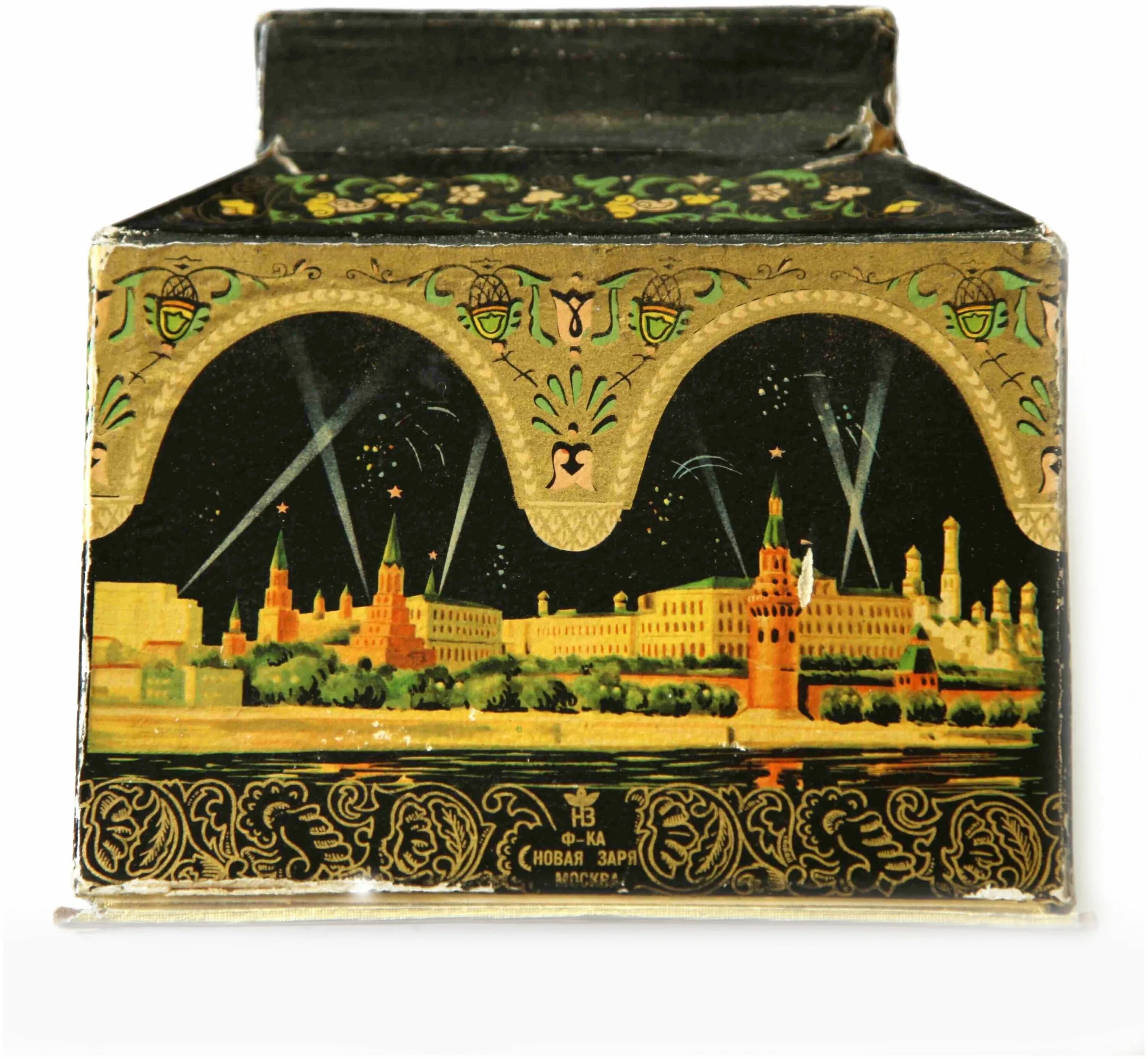 Одеколон черный ларец ссср. Советский набор черный ларец. Духи черный ларец ссср. Черный ларец. Черный ларец.