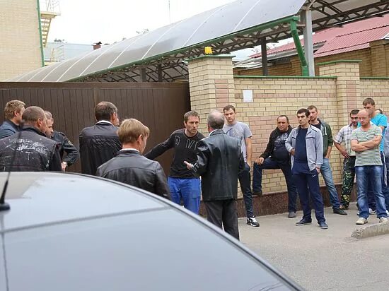 Обманутые дольщики въехали в свои квартиры в Пятигорске - АТВмедиа