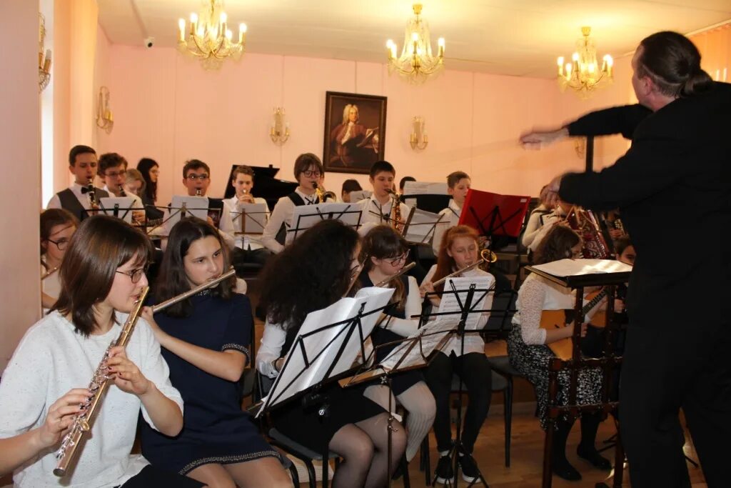 Музыкальная школа 36 им стасова. Музыкальная школа киев. Дмш им. А. Гбудо дмш.