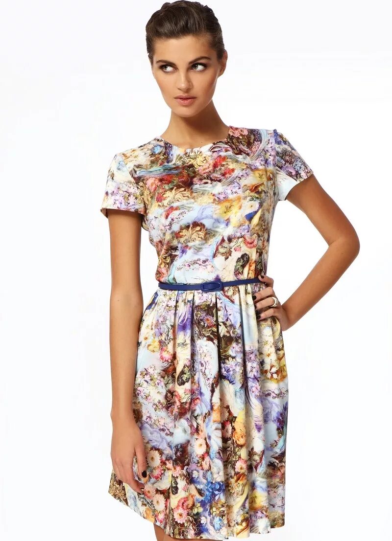 Фасоны летнего. Лёгкие летние платья. Цветное платье. Платье летнее женское. Летнее платье.